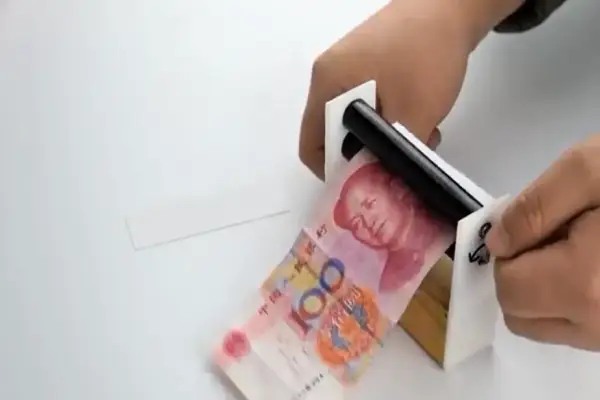 چطور دستگاه چاپ پول درست کنیم
